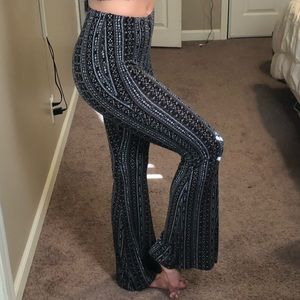 Floral stretch bell bottom pants